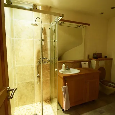 Maison De Village Proche Dordogne Hotel 3*